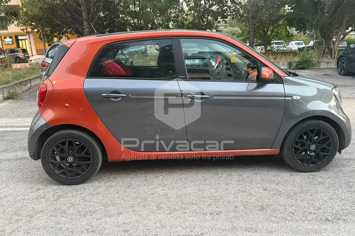 Smart Forfour 2015 photo 4