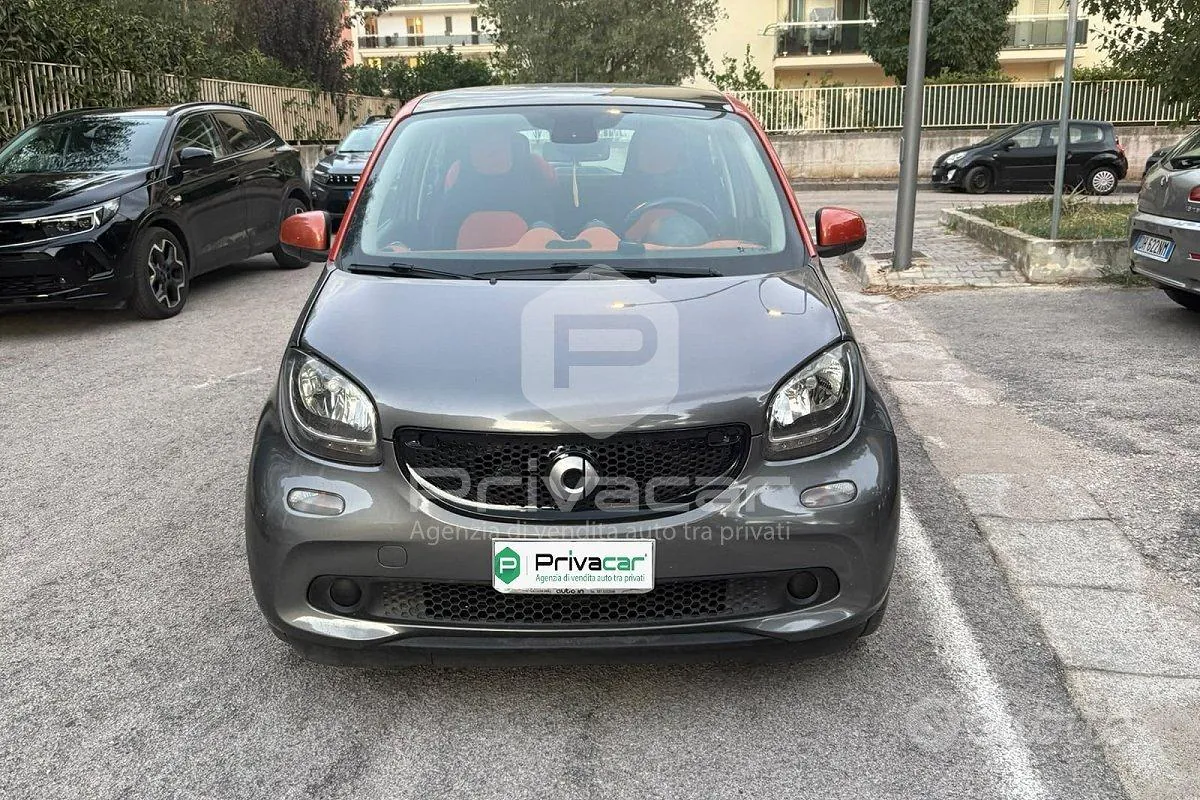 Smart Forfour 2015 photo 2