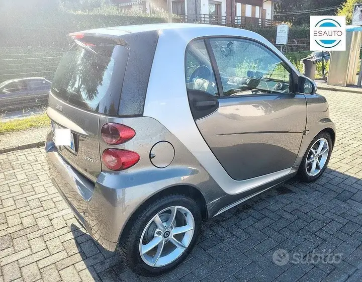Smart Fortwo 2012 photo 5