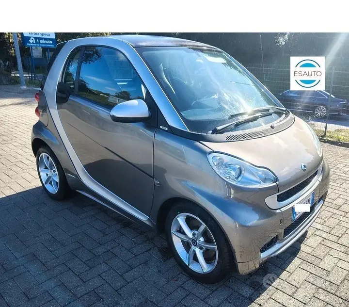 Smart Fortwo 2012 photo 3