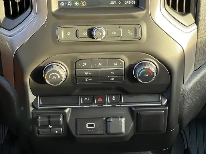 Chevrolet Silverado 1500 2019 photo 3