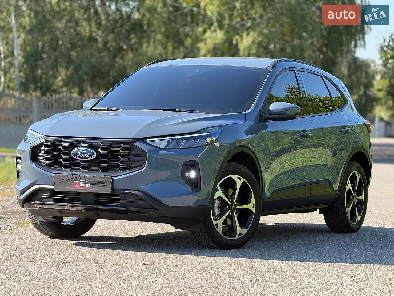 Ford Escape 2024 photo 2