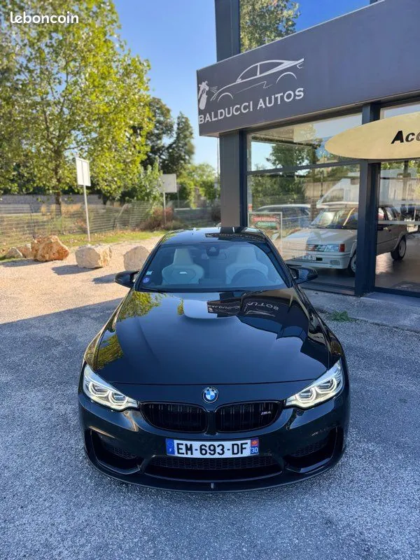 BMW M4 2016 photo 2