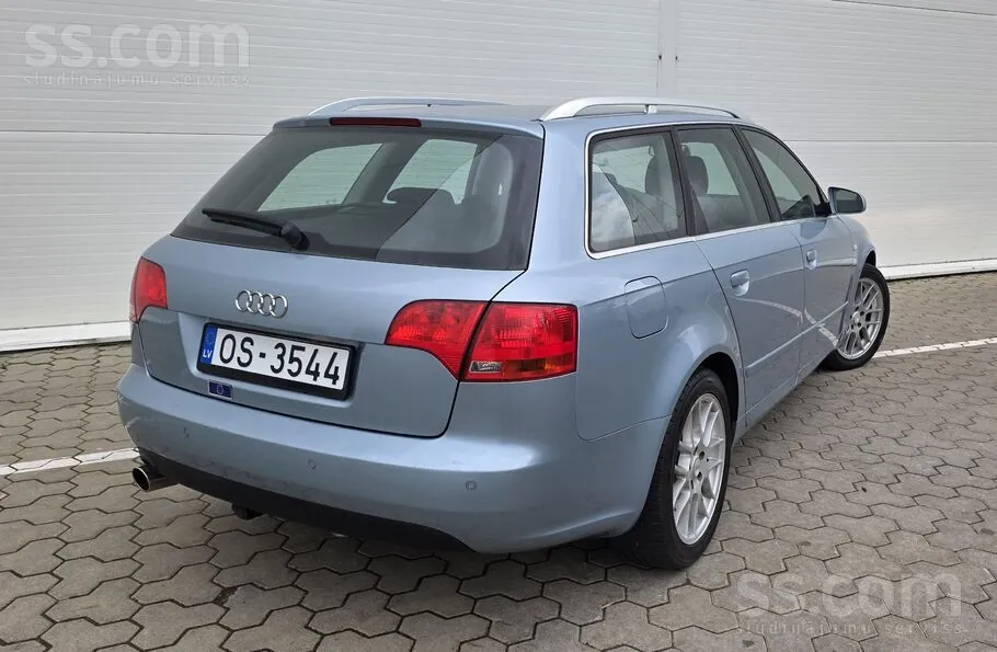 Audi A4 2005 photo 4