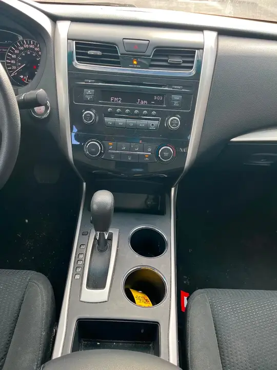 Nissan Altima 2015 photo 5