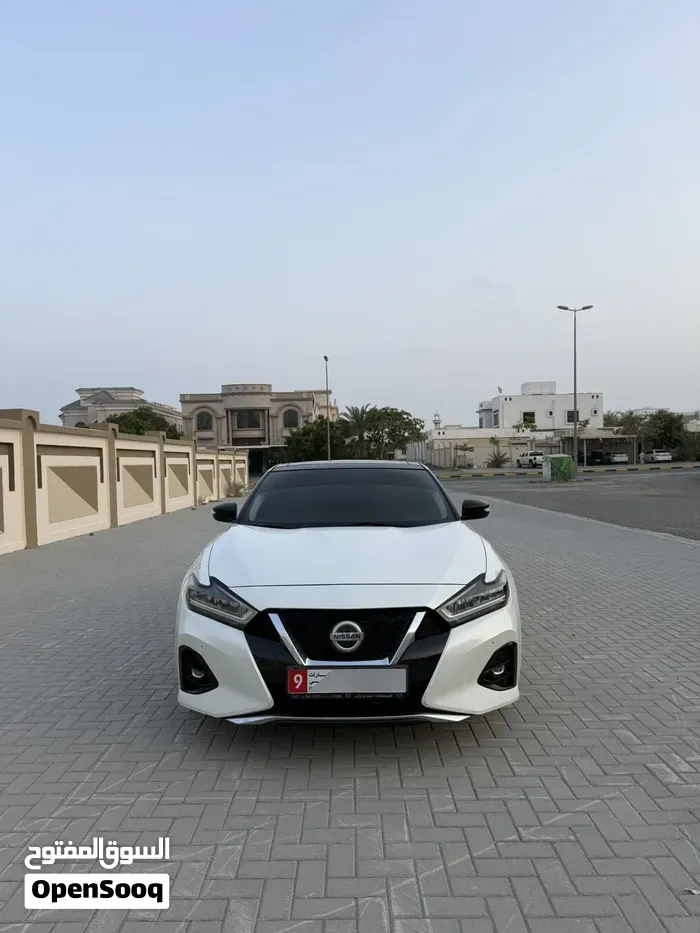Nissan Maxima
