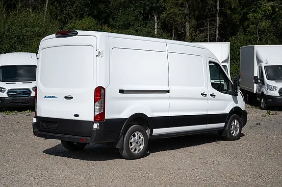 Ford Transit 2022 photo 5