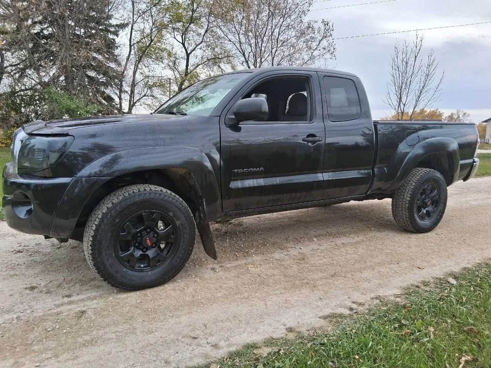 Toyota Tacoma 2009 photo 3