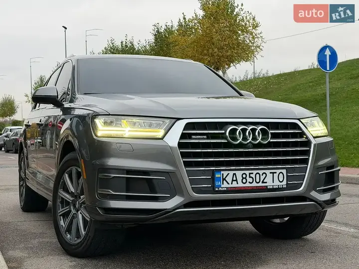 Audi Q7 2016 photo 4