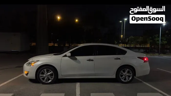 Nissan Altima 2014 photo 4