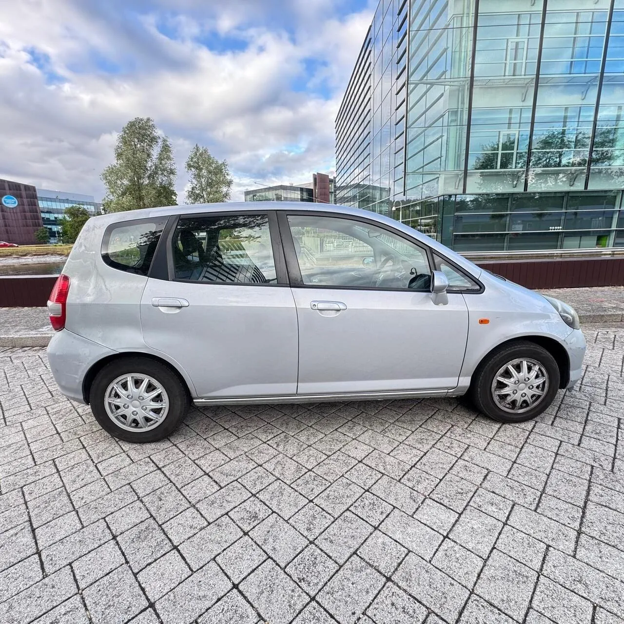 Honda Jazz 2004 photo 3