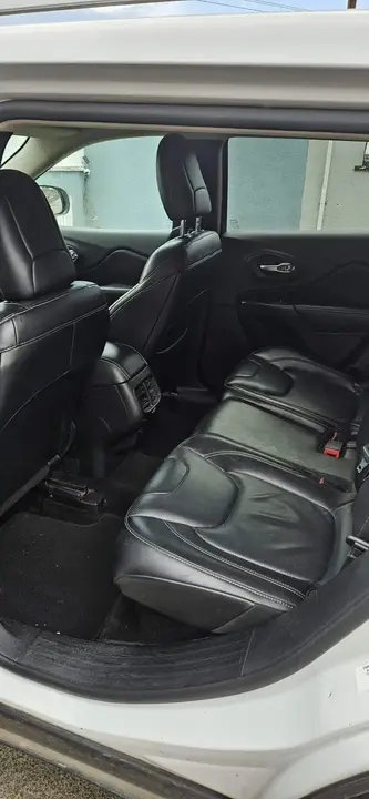Jeep Cherokee 2014 photo 2
