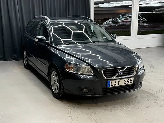 Volvo V50 2009 photo 2