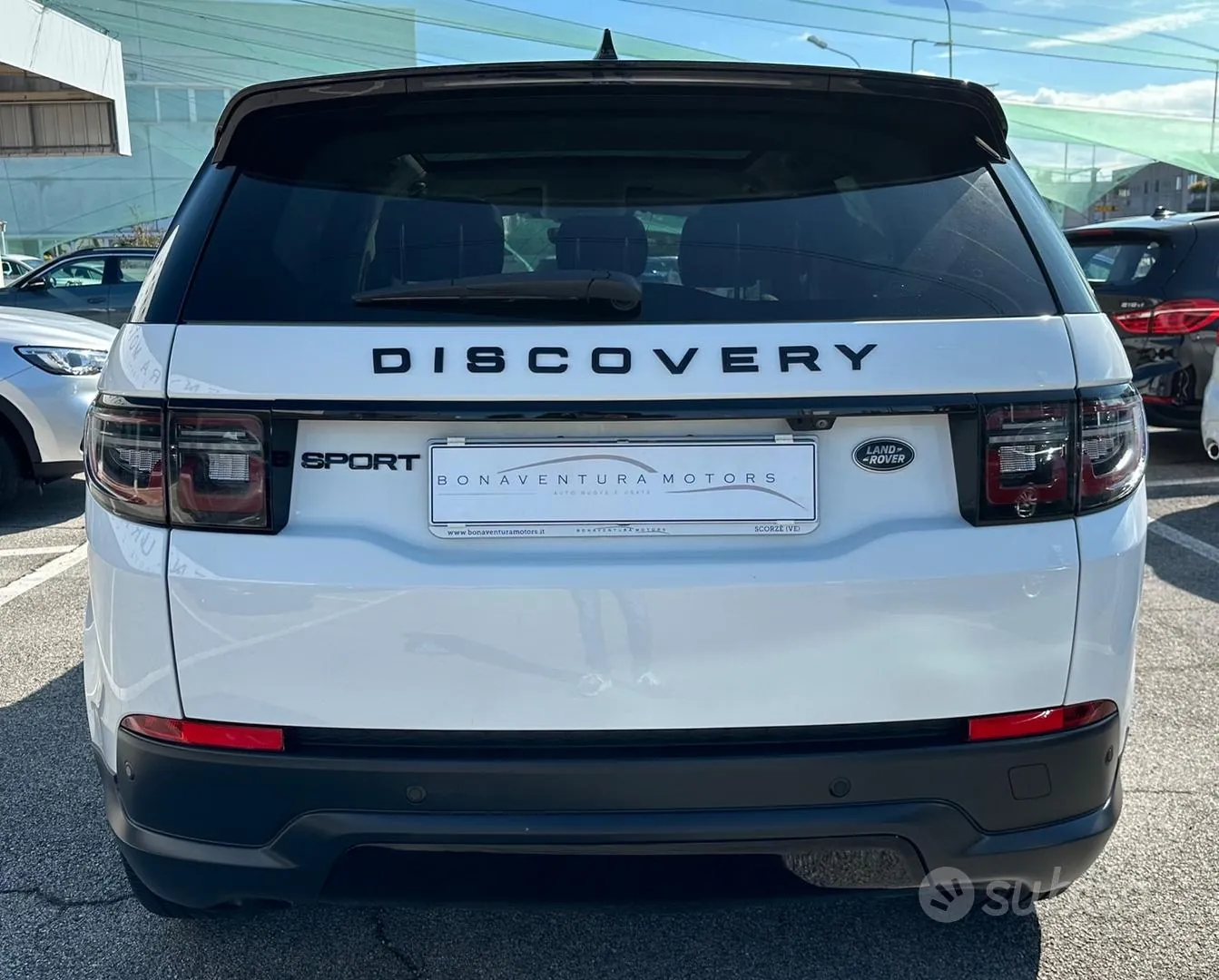 Land Rover Discovery Sport 2020 photo 5