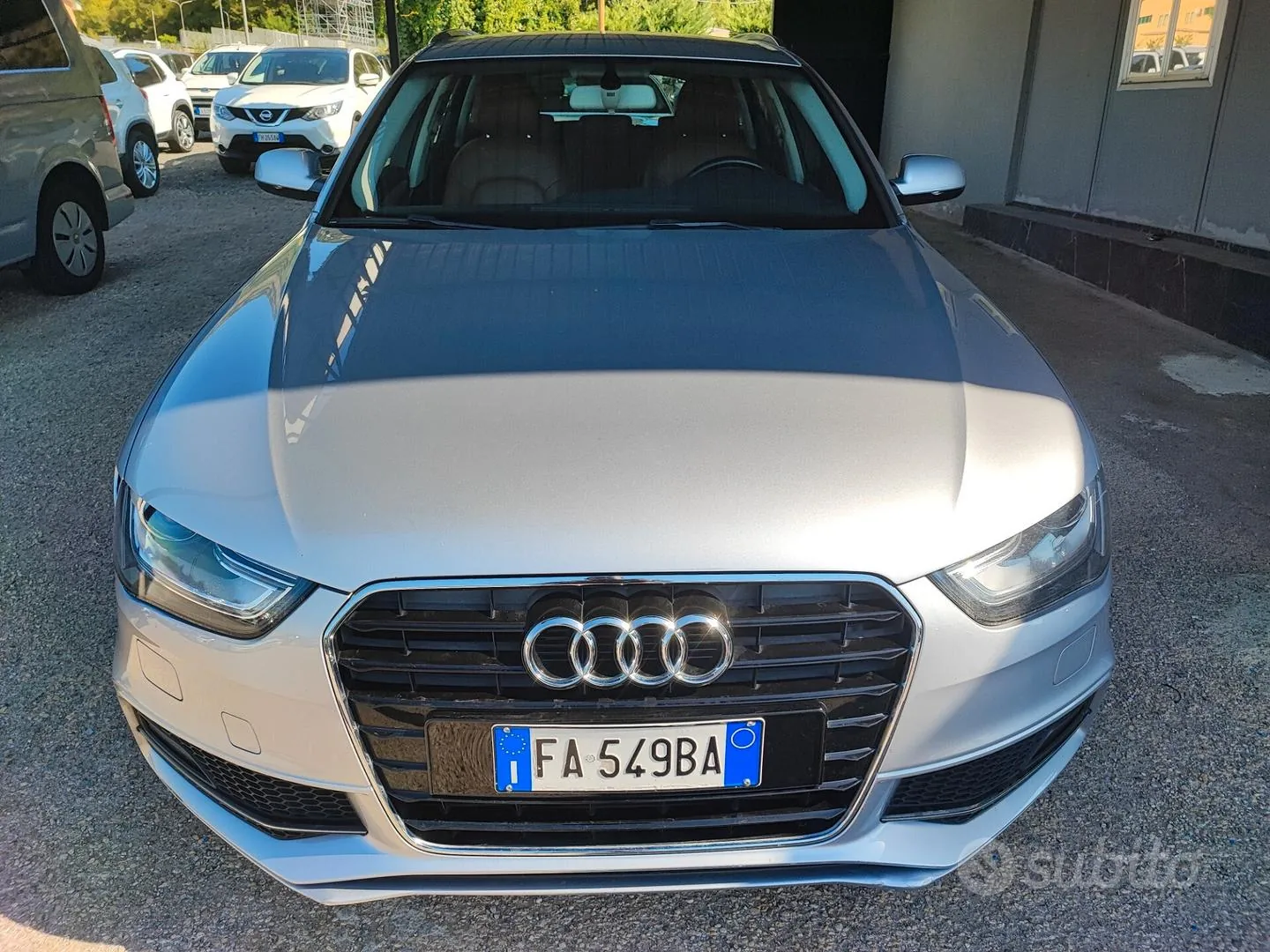 Audi A4 2015 photo 2