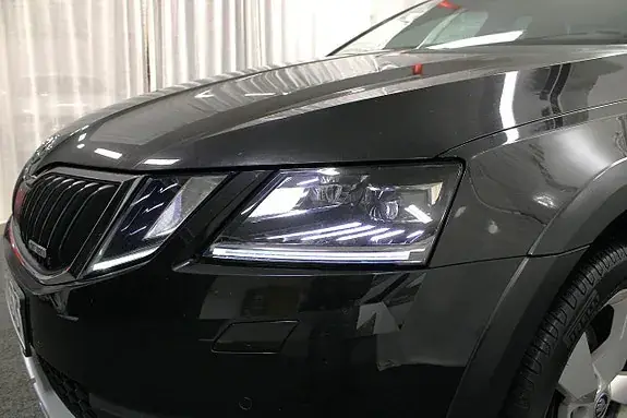Skoda Octavia Scout 2019 photo 5