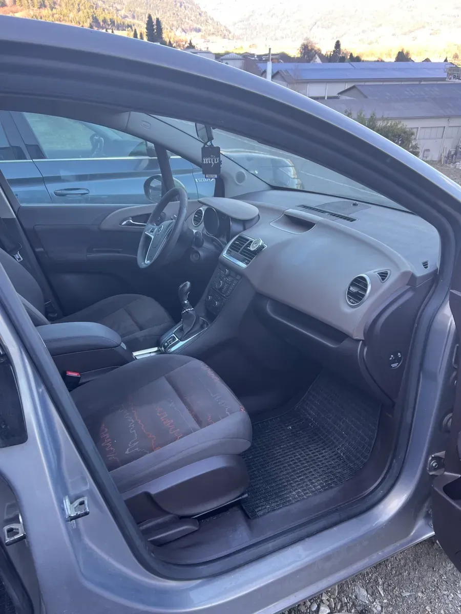 Opel Meriva 2011 photo 3