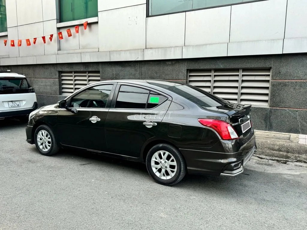 Nissan Sunny 2019 photo 4