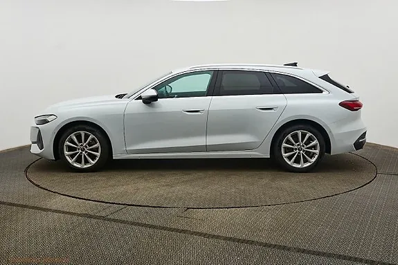Audi A5 2025 photo 4