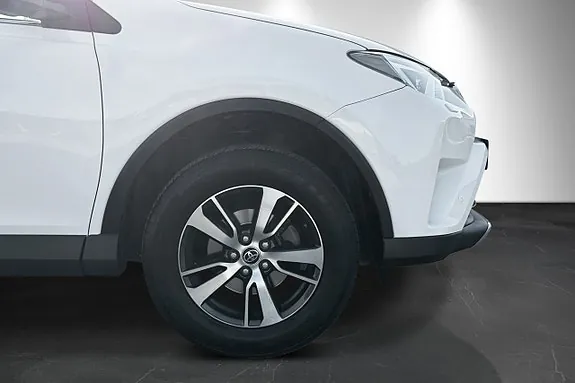 Toyota Rav4 2018 photo 3