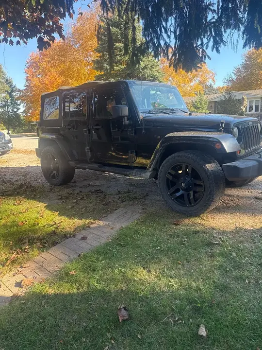Jeep Wrangler Unlimited 2012 photo 3