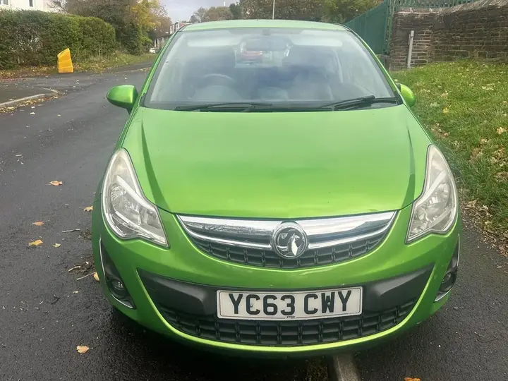 Vauxhall Corsa 2013 photo 3