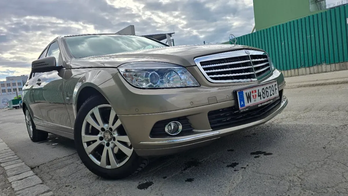 Mercedes-Benz C-Class