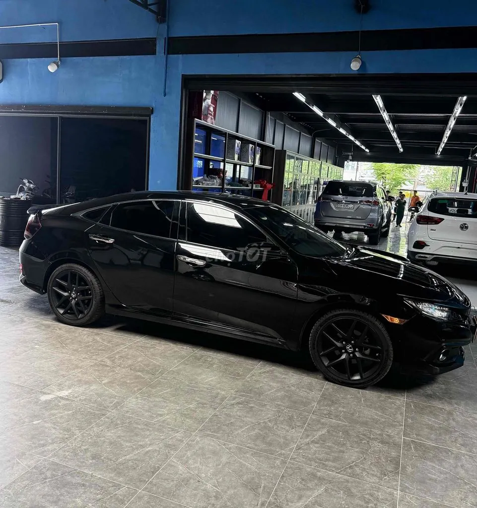 Honda Civic 2021 photo 3
