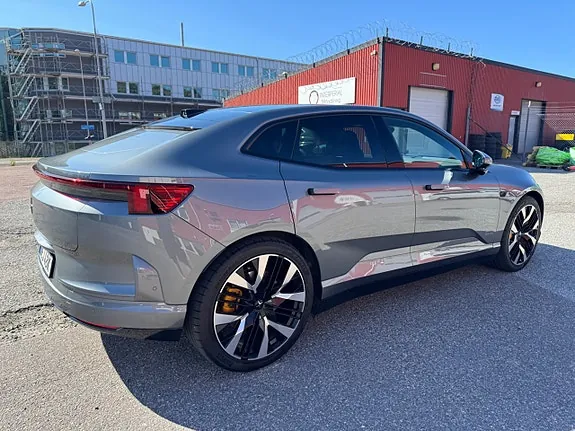 Polestar 4 2025 photo 4