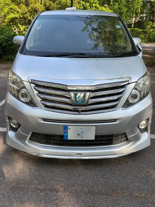 Toyota Alphard 2026 photo 4