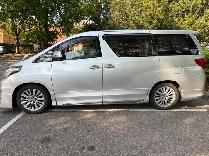 Toyota Alphard 2026 photo 5
