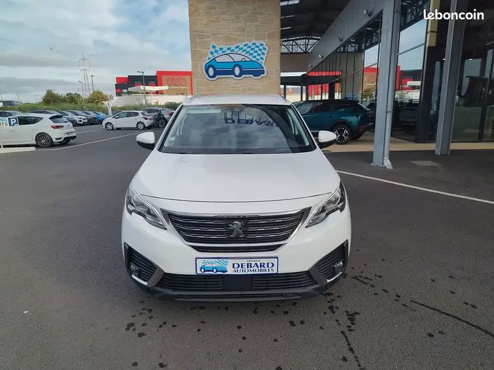 Peugeot 5008 2019 photo 2