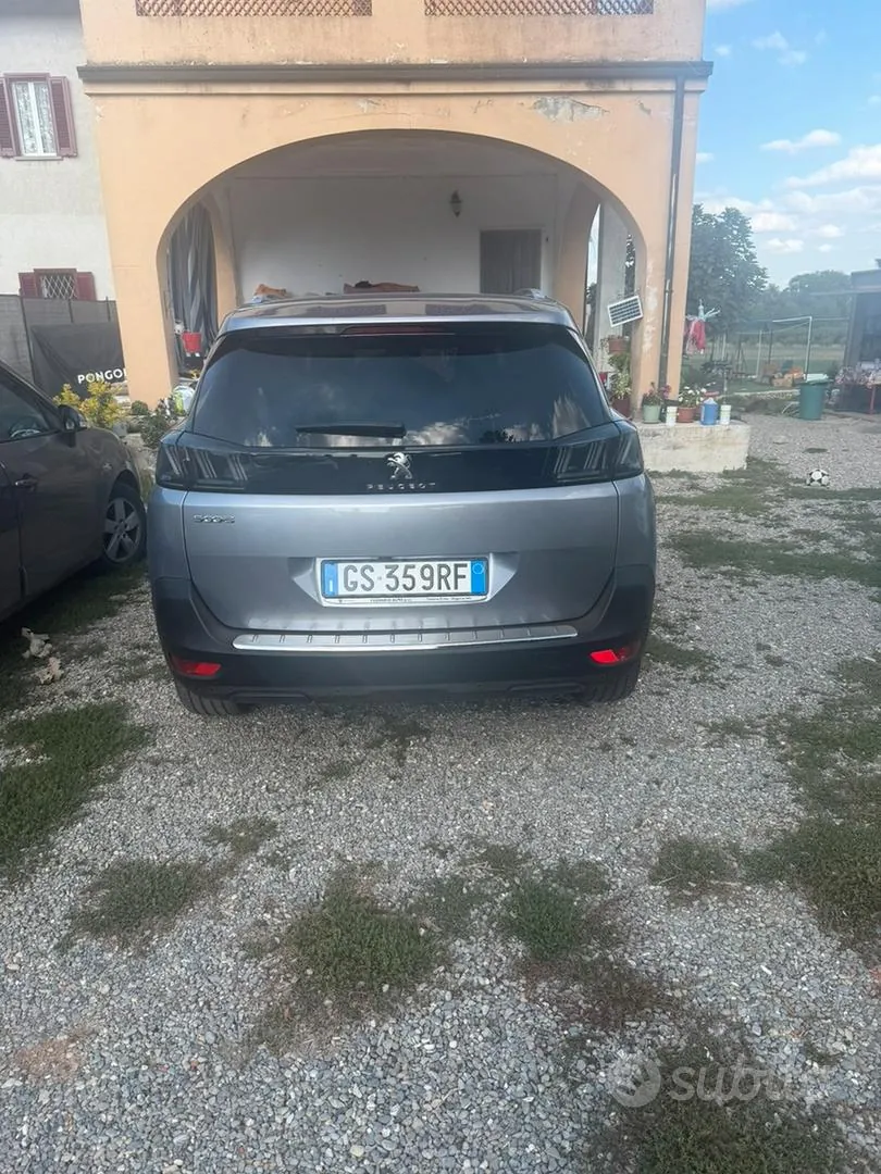 Peugeot 5008 2024 photo 3