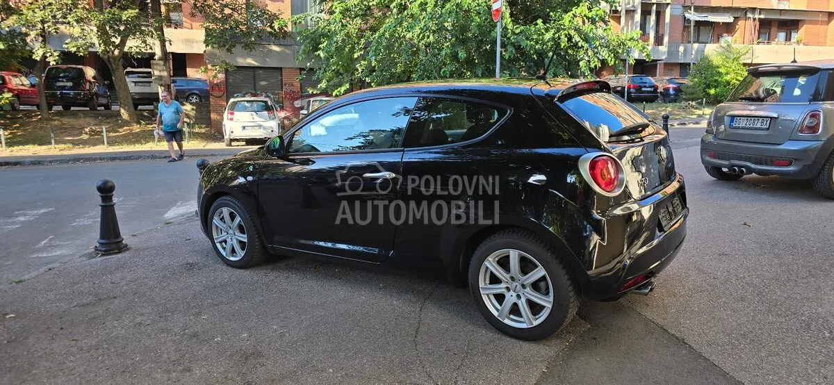 Alfa Romeo Mito 2013 photo 3