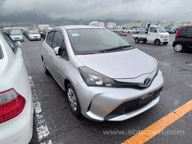 Toyota Vitz F