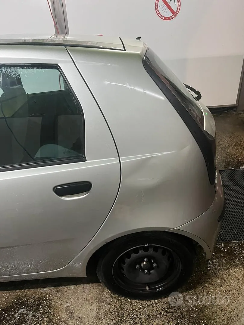 Fiat Punto 2005 photo 5