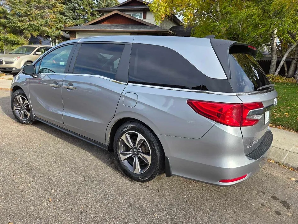 Honda Odyssey 2019 photo 5