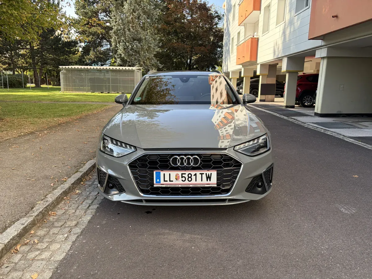 Audi A4 2020 photo 2