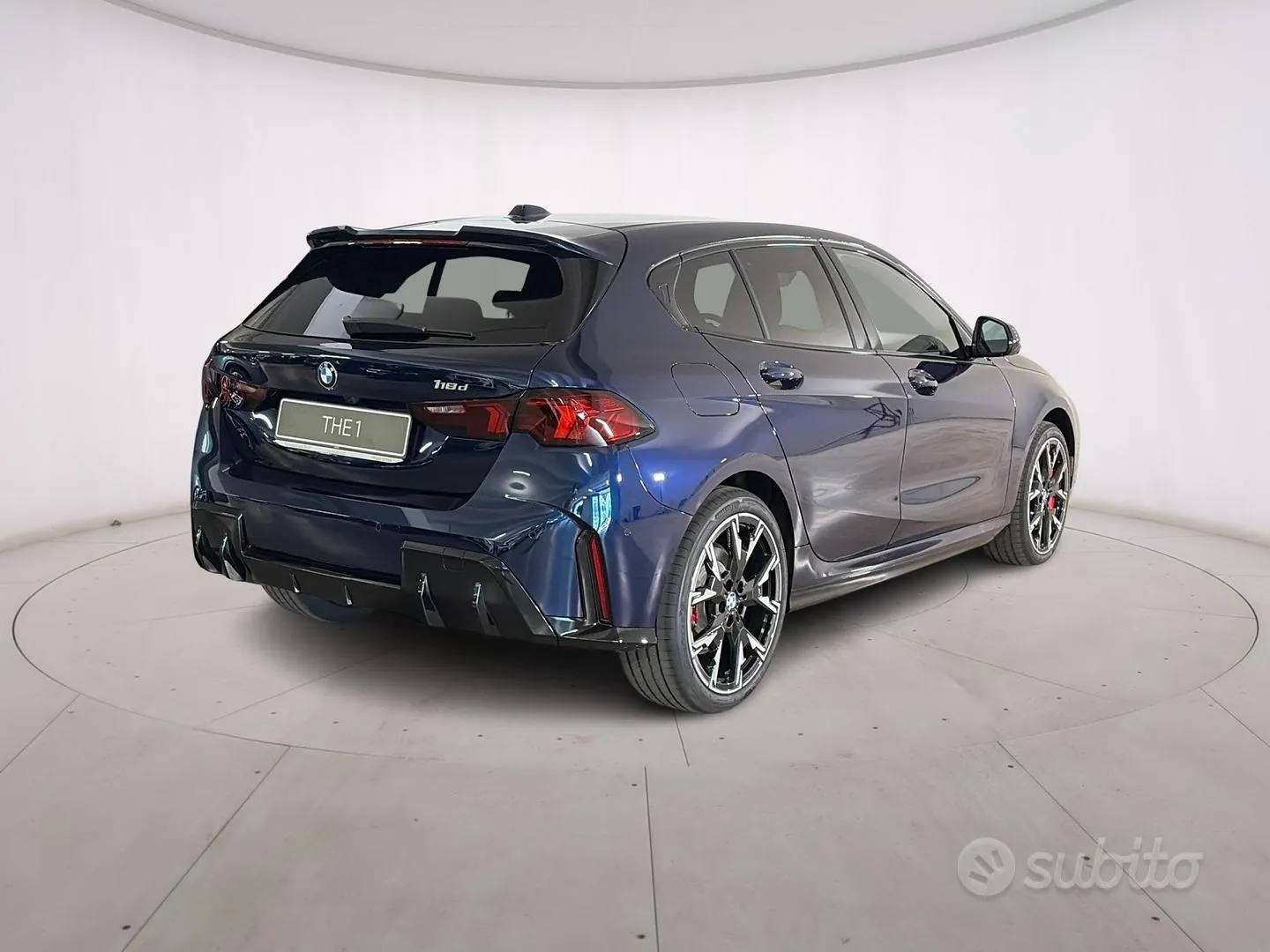 BMW 1 Series 2023 photo 2
