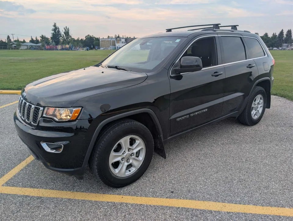 Jeep Grand Cherokee 2017 photo 3