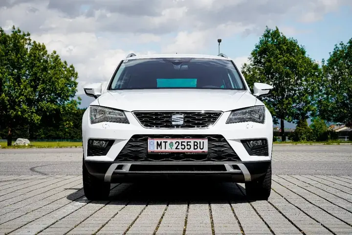 Seat Ateca 2017 photo 2