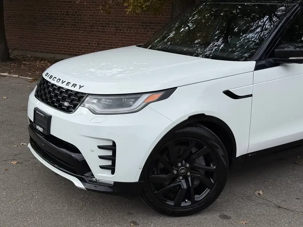 Land Rover Discovery 2022 photo 3
