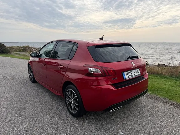 Peugeot 308 2017 photo 3