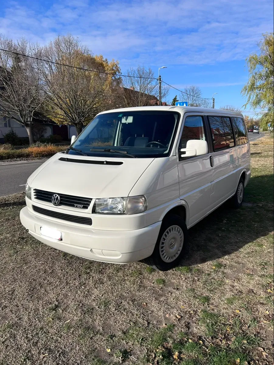 Volkswagen Caravelle