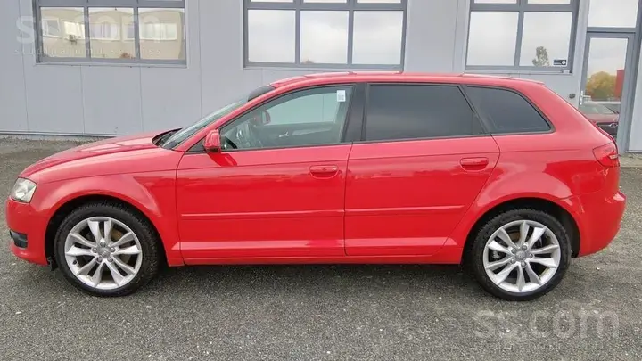 Audi A3 2011 photo 3