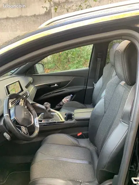Peugeot 3008 2020 photo 5