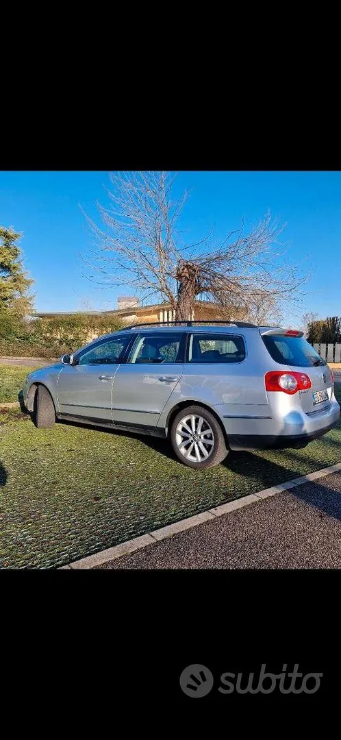 Volkswagen Passat 2010 photo 5