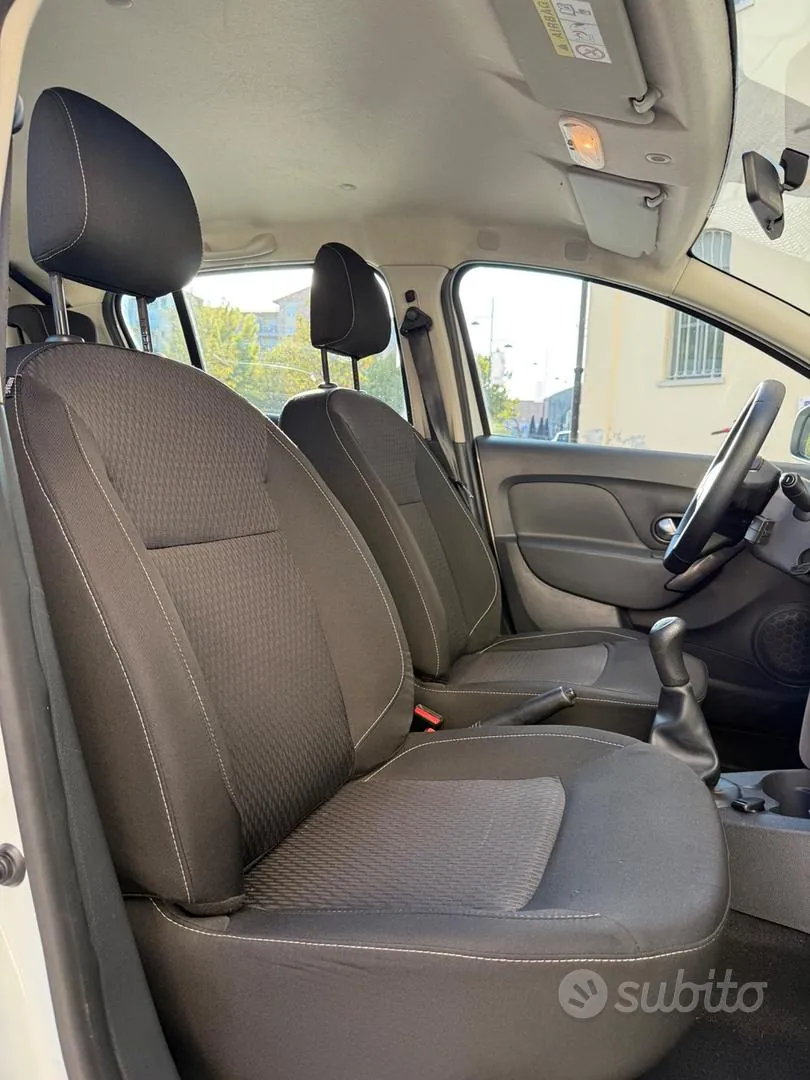 Dacia Sandero 2017 photo 5