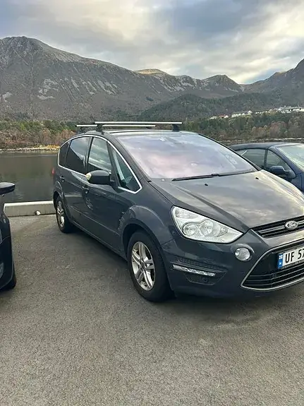 Ford S-Max