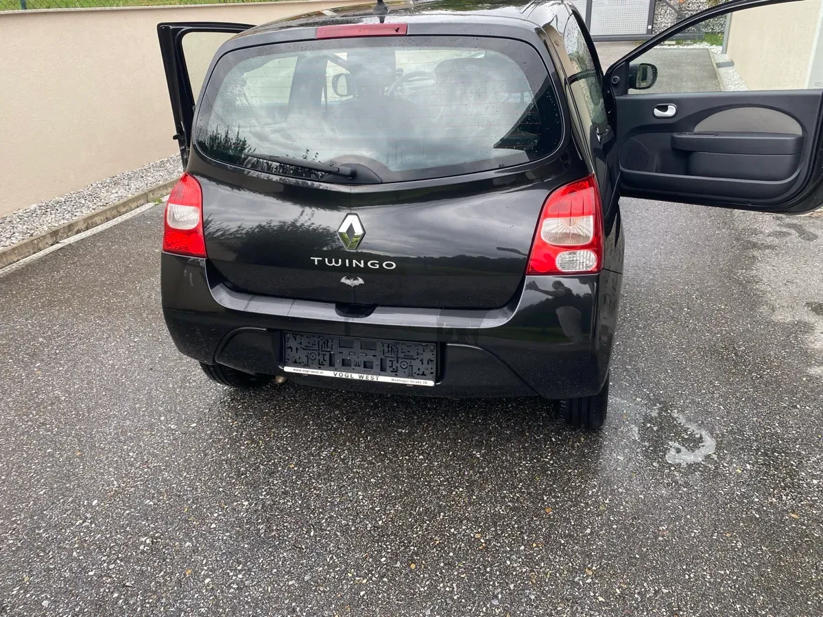 Renault Twingo 2011 photo 3